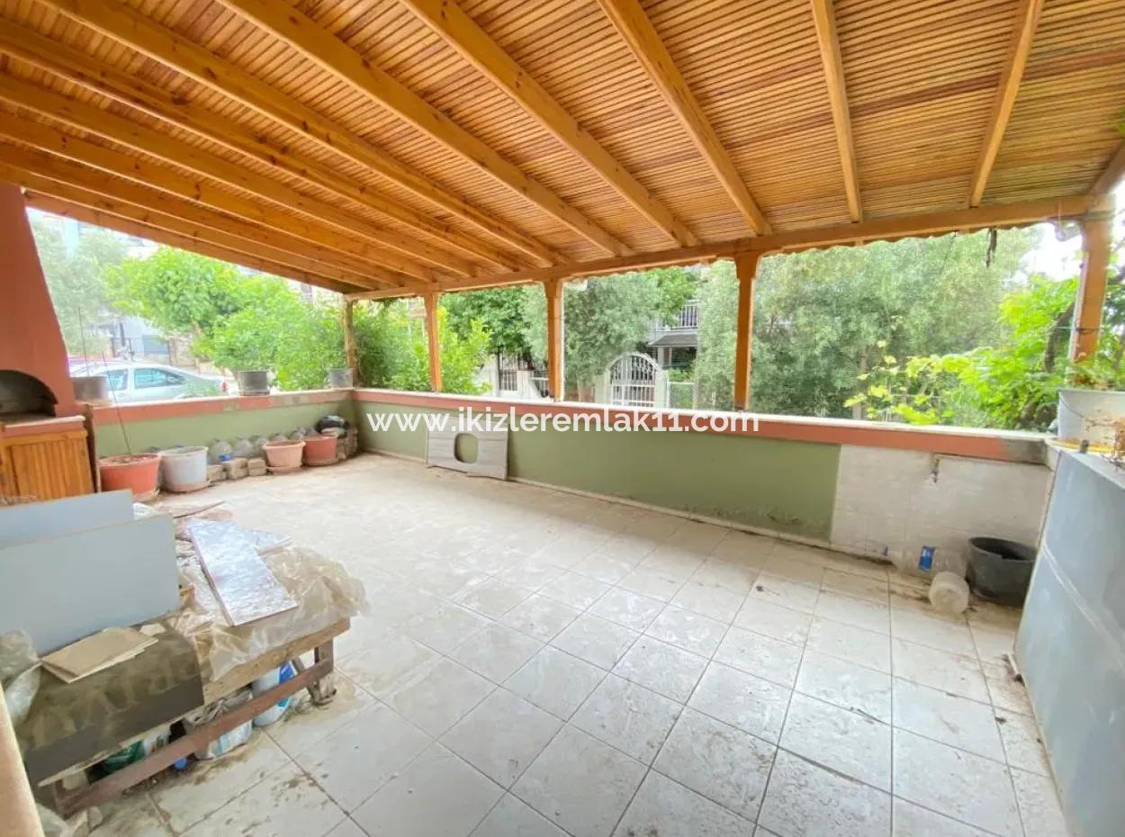 Seferihisar Ürkmez Merkez De Denize Yakın 1+1 Daire