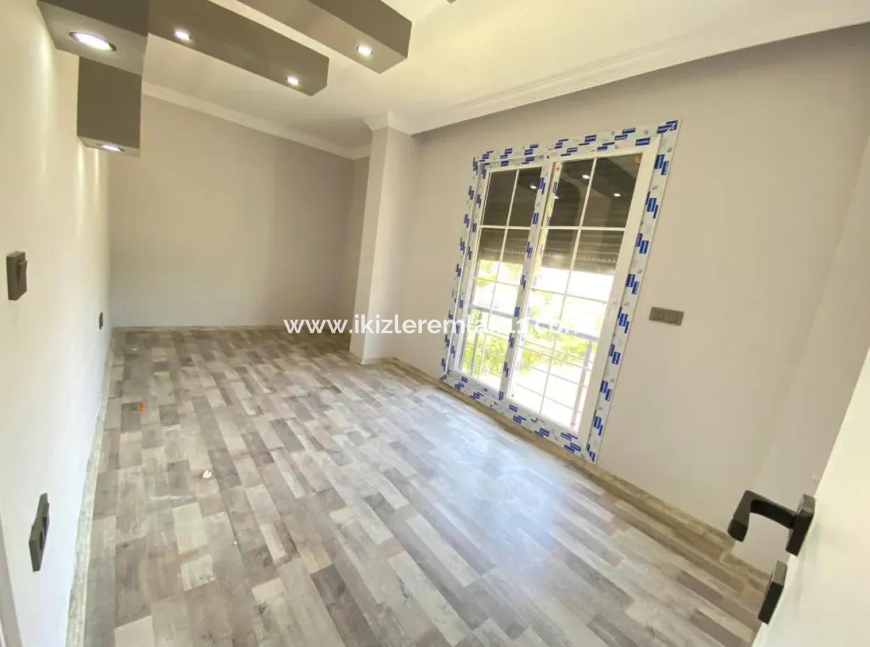 Seferihisar Doğanbey'de Satılık Sıfır Müstakıl 3+1 Villa Yazlık