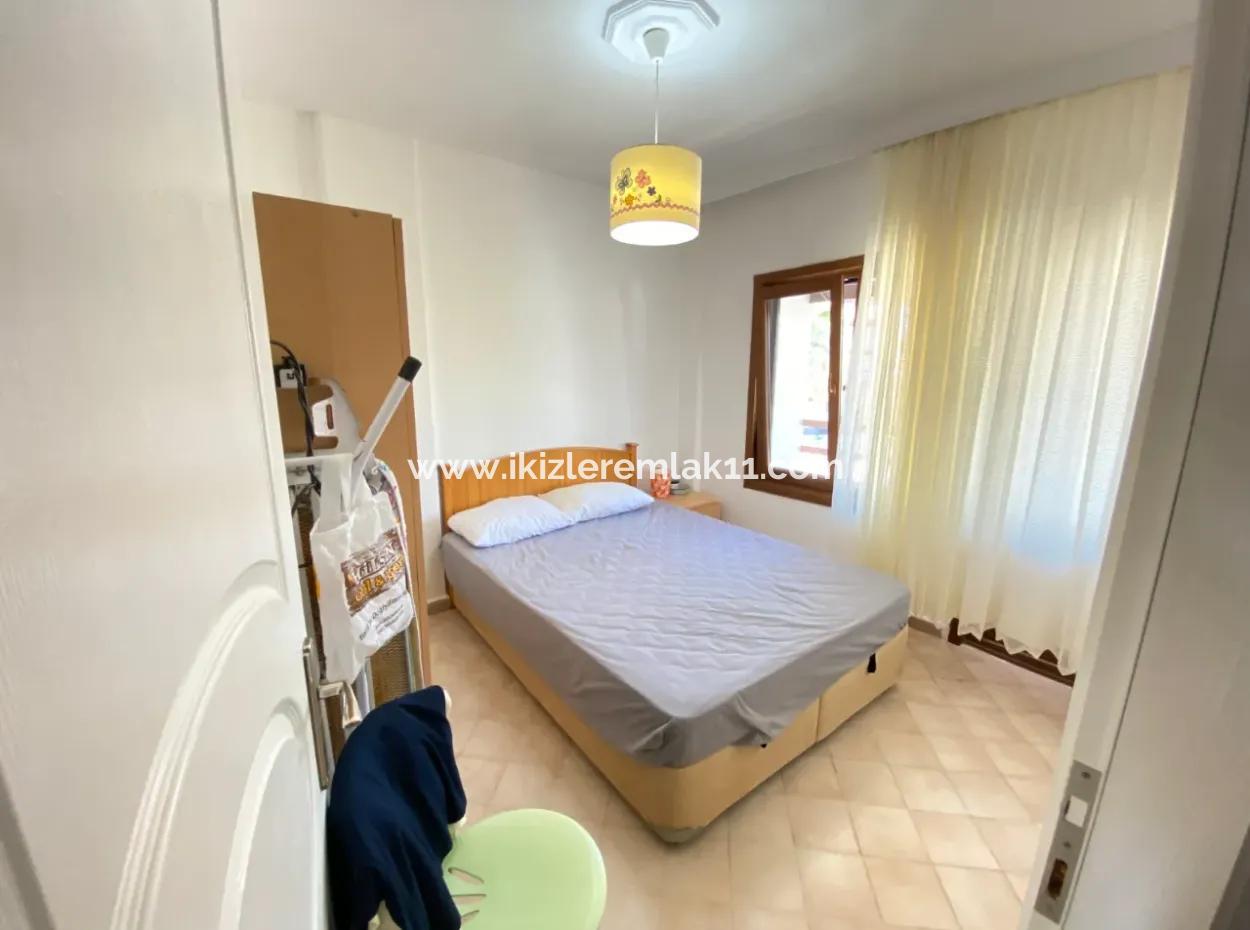 Doğanbey De Deniz Tarafınde Full Deniz Manzaralı Geniş Bahçeli Satılık 3+1 Villa