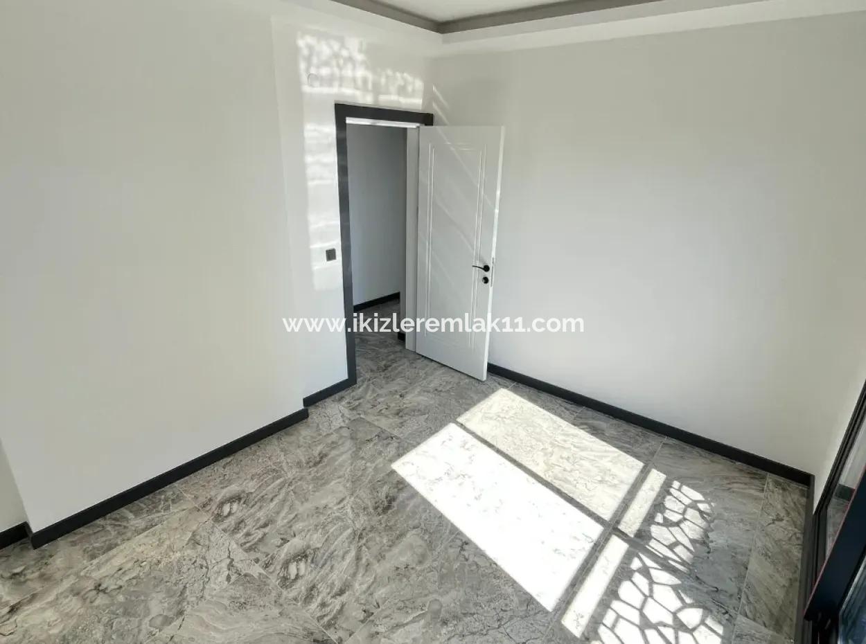 Doğanbey'de Panoramik Deniz Manzaralı Ultra Lüks 3+1 Villa