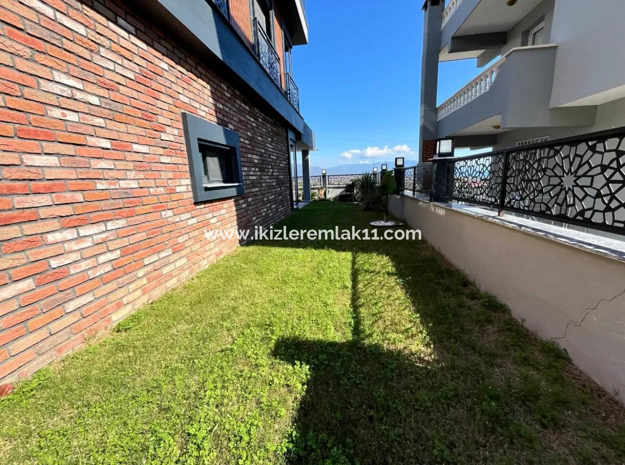 Doğanbey'de Panoramik Deniz Manzaralı Ultra Lüks 3+1 Villa