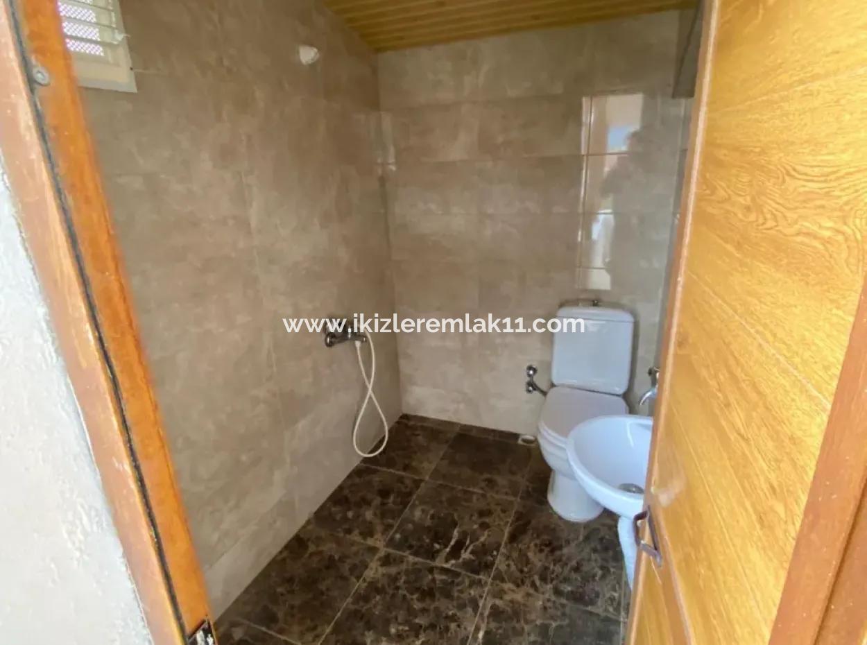 Seferihisar Doğanbey De Site İçinde Satılık 4+1 Villa Yazlık