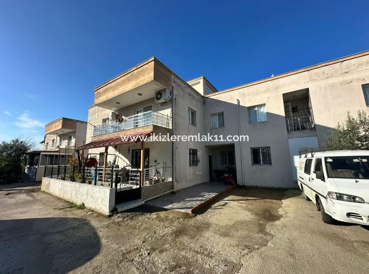Seferihisar Ürkmez'de Satılık 2+1 Ayrı Mutfak Masrafsız Daire