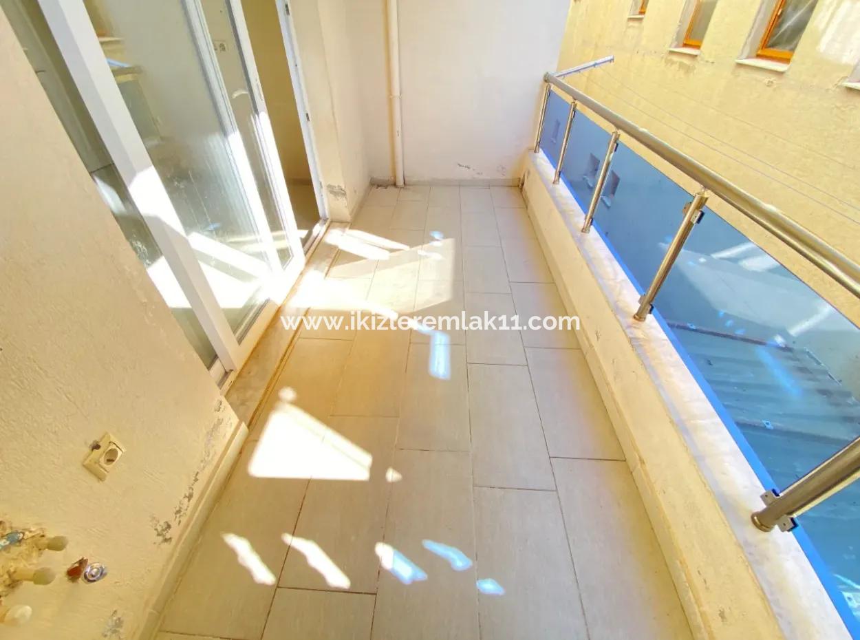 Seferihisar Ürkmezde Denize Yakın Satılık 2+1 Daire