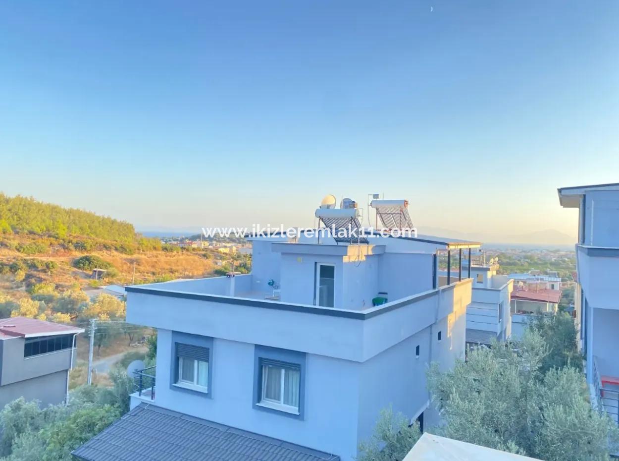 Seferihisar Ürkmez’de Uygun Fiyata Satılık 3+1 Bahceli Villa