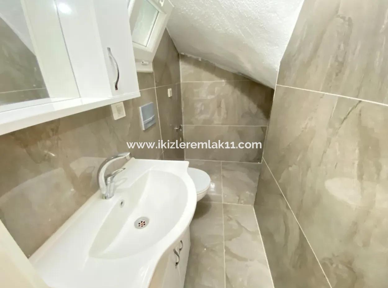 Seferihisar Ürkmez’de Uygun Fiyata Satılık 3+1 Bahceli Villa