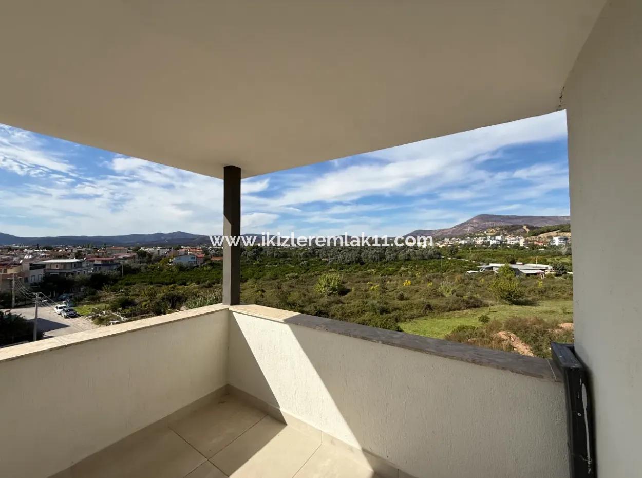 Paylaş Kazan Seferihisar Ürkmez Merkezde Satılık 3 + 2 Sıfır Asansörlü Daire Dubleks