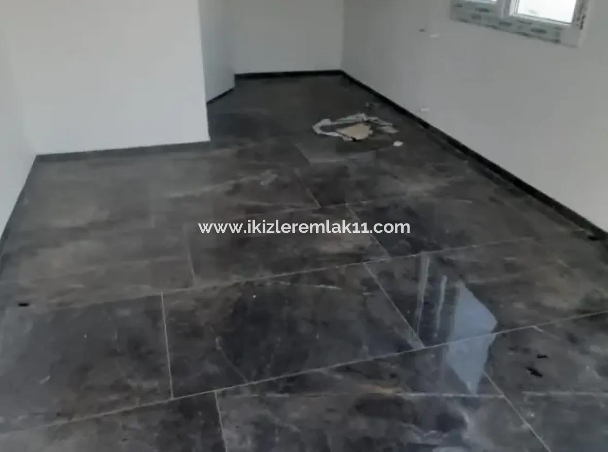 Seferihisar Doğanbey'de Deniz Manzaralı Sıfır 5+1 Villa