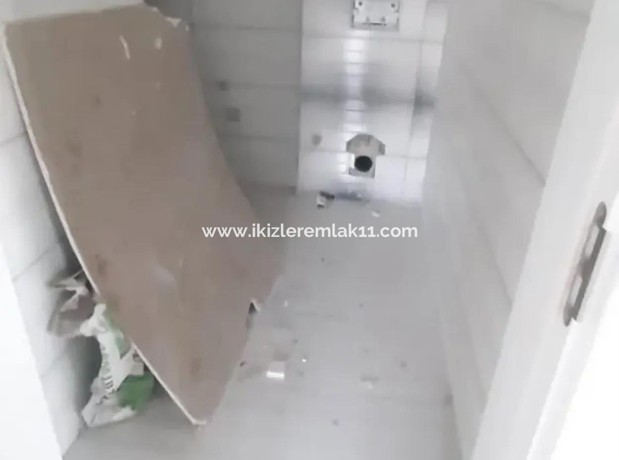 Seferihisar Doğanbey'de Deniz Manzaralı Sıfır 5+1 Villa