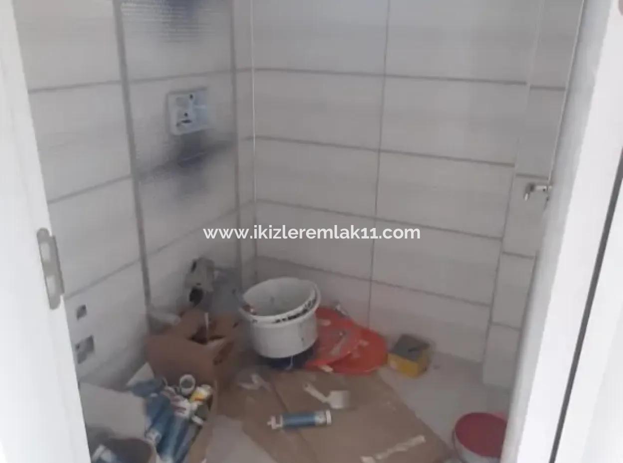 Seferihisar Doğanbey'de Deniz Manzaralı Sıfır 5+1 Villa