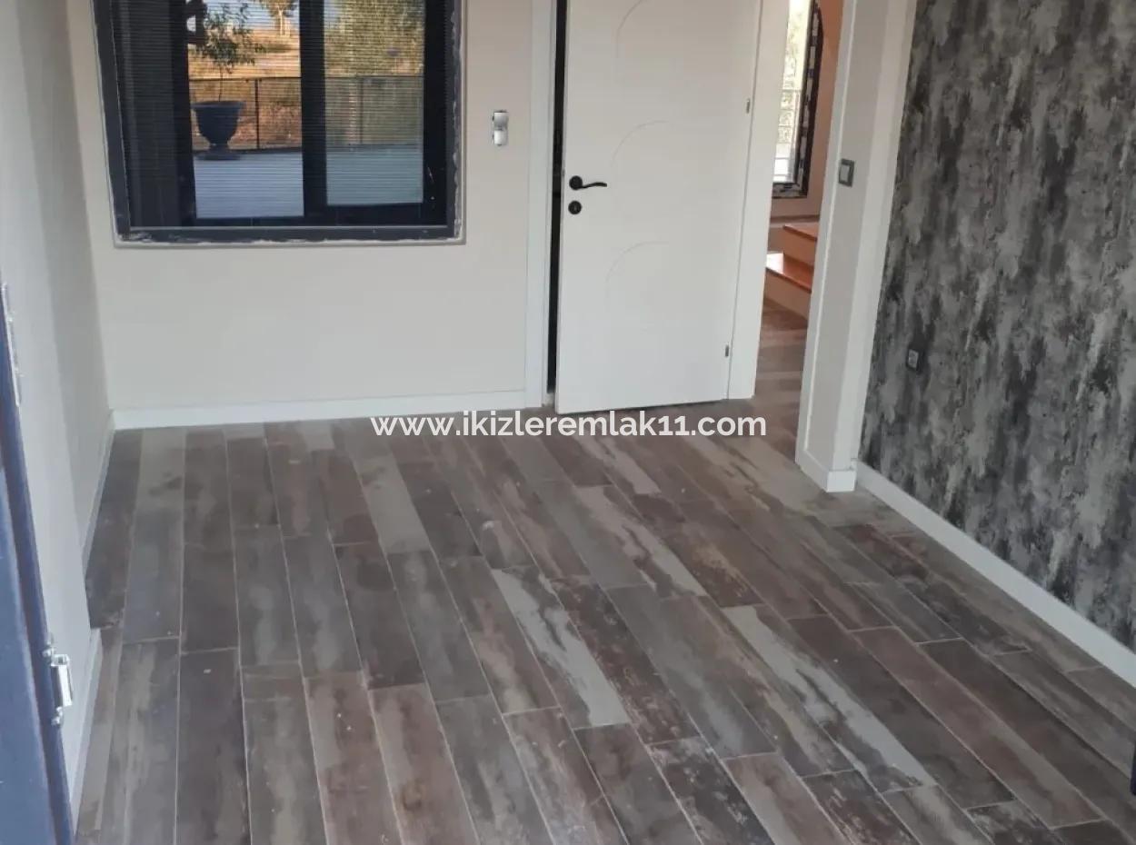 İzmir Seferihisar Payamlı'da Deniz'e 100 Metre, Müstakil Yazlık Villa