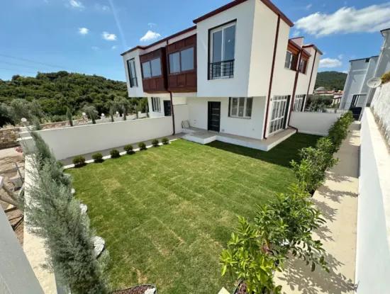 Seferihisar Doganbey Payamlı'da Satılık Sıfır Bahçeli 2+1 Villa