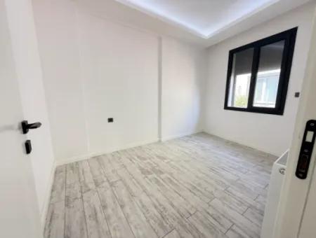 Seferihisar Ürkmez Merkezde Satılık Lüks 3 + 1 Dubleks Villa