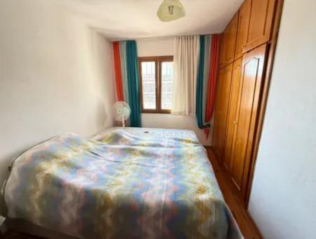 Seferihisar Ürkmez’de Deniz Tarafında Satılık 3 + 1 Masrafsız Villa