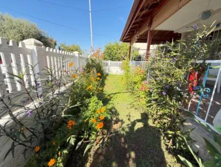 Seferihisar Ürkmez’de Deniz Tarafında Satılık 3 + 1 Masrafsız Villa