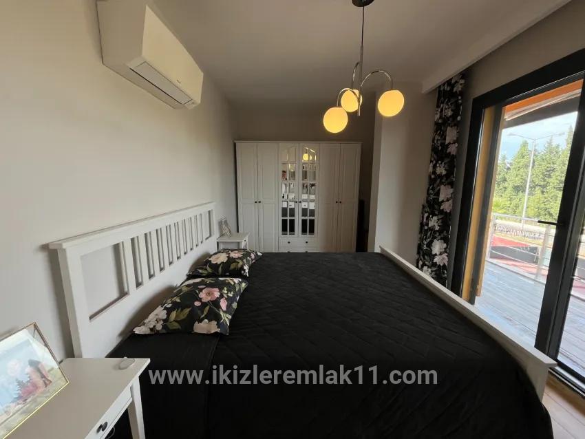 Seferihisar Ürkmez Bengiler Mah. Satılık 3+1 Yazlık - 160 m²