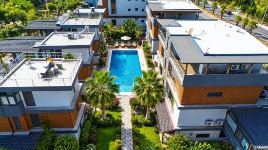 Seferihisar Bengiler’de Deniz Tarafında, Havuzlu Sitede Satılık 3+1 Dubleks Daire!