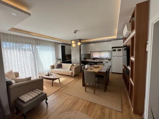 Seferihisar Bengiler’de Deniz Tarafında, Havuzlu Sitede Satılık 3+1 Dubleks Daire!